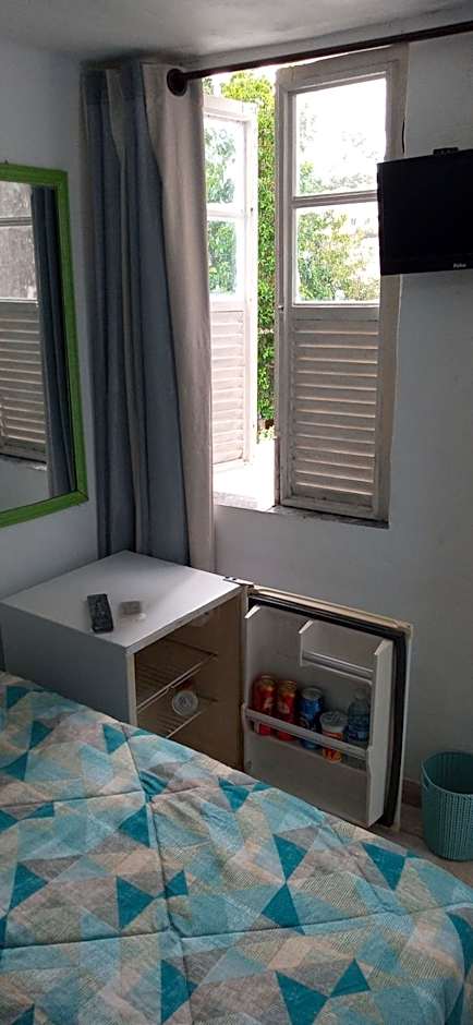 Hostel Cidade Nova, próximo a estação metrô praça 11, onde você tem acesso direto a quaisquer Shows nas praias da zona Sul