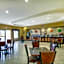 Comfort Inn & Suites Alvarado