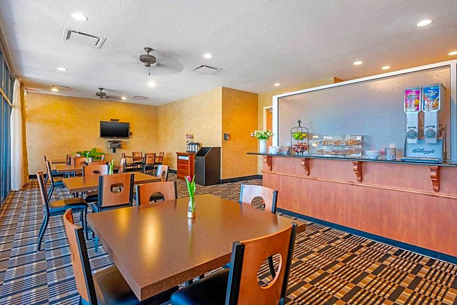 Clarion Inn Ormond Beach at Destination Daytona