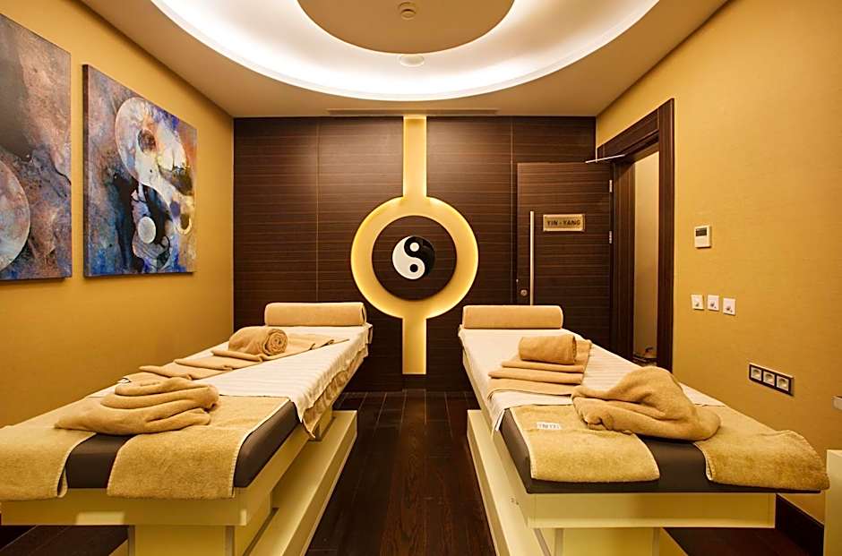 Dedeman Bostanci Istanbul Hotel & Convention Center
