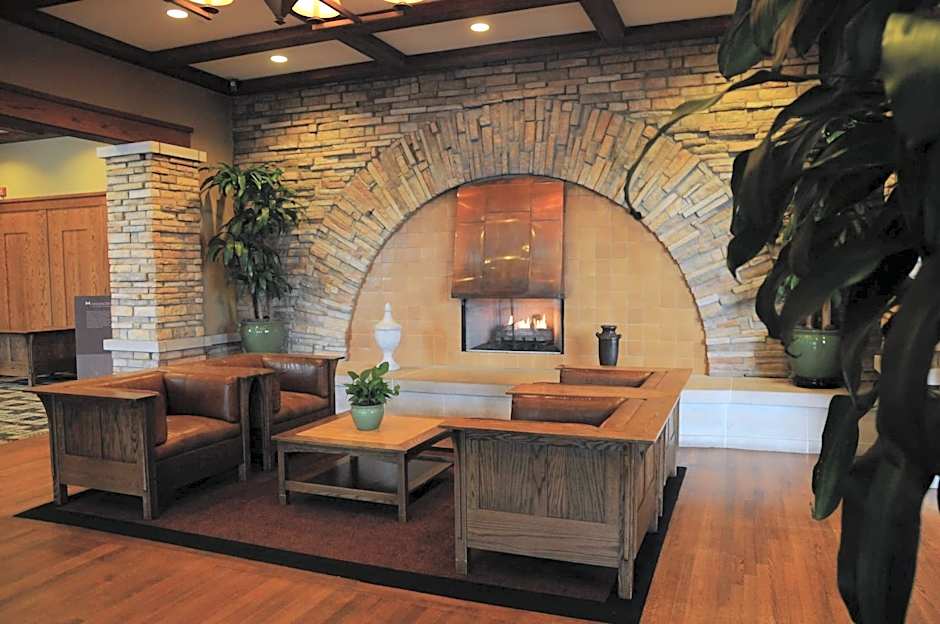 DoubleTree By Hilton Libertyville Mundelein