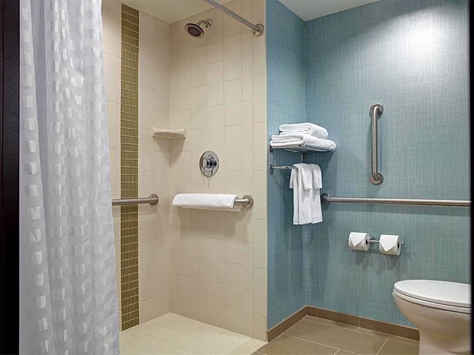 Hyatt Place Arlington Courthouse Plaza