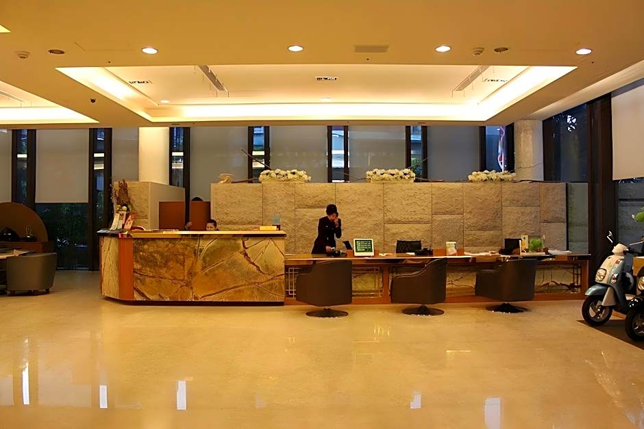 Golden Tulip Zhong Xin Hotel Taichung