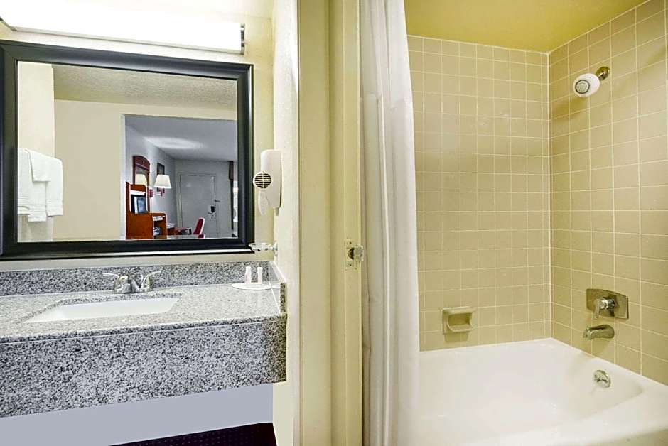 Days Inn by Wyndham Paintsville