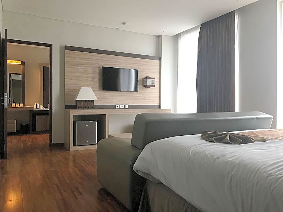 Crystal Lotus Hotel Yogyakarta