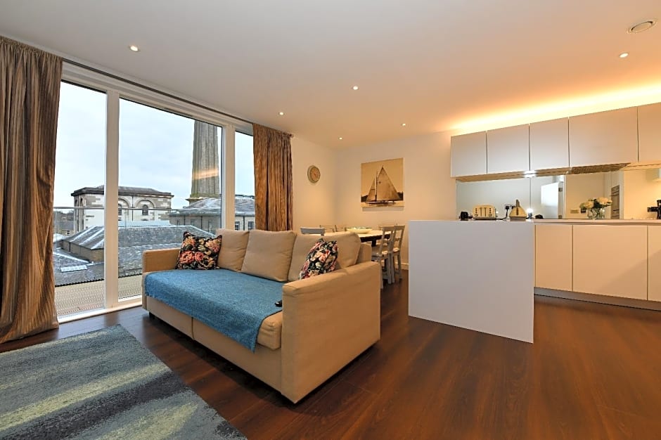 Kew Bridge Apartments