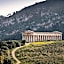 Helimos B&B with Segesta Temple view near Castellammare del Golfo