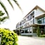 Ray Hotel