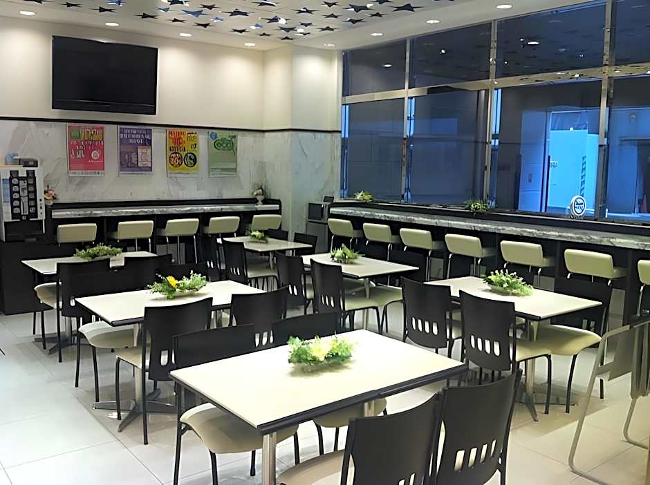 Toyoko Inn Tokyo Nihombashi Zeimusho Mae