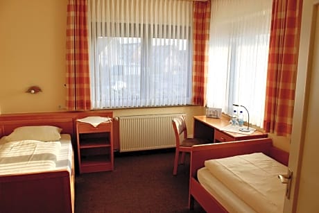 Triple Room with Bathroom