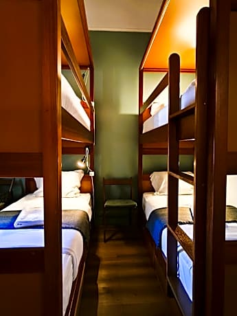 Sextuple Room with City View