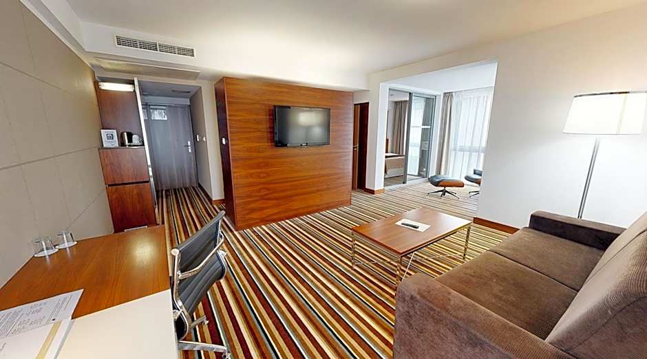 Business Hotel Astrum Laus