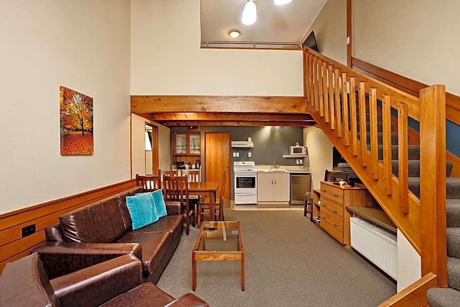 Balmoral Lodge Motel