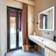 The Glam Boutique Hotel & Apt