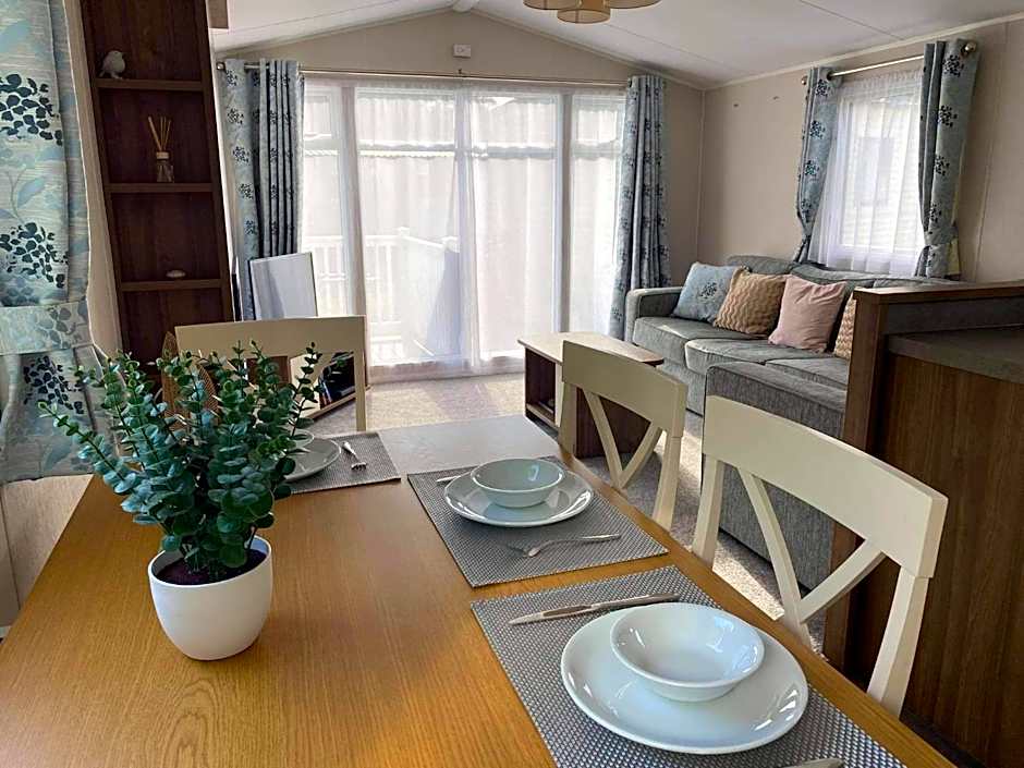 Kellys Holiday Homes 24 Willerby 2 bedrooms caravan