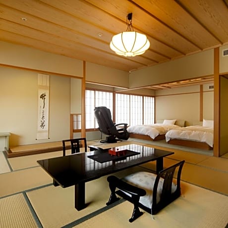 Twin Room with Tatami Area - Non-Smoking - Hiten