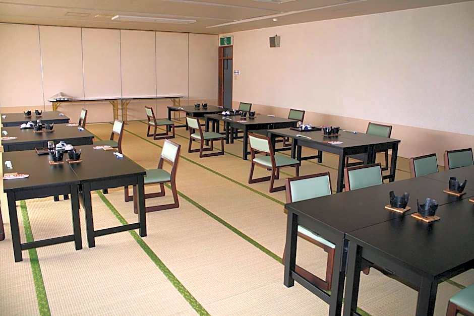 Hotel Grand Toya