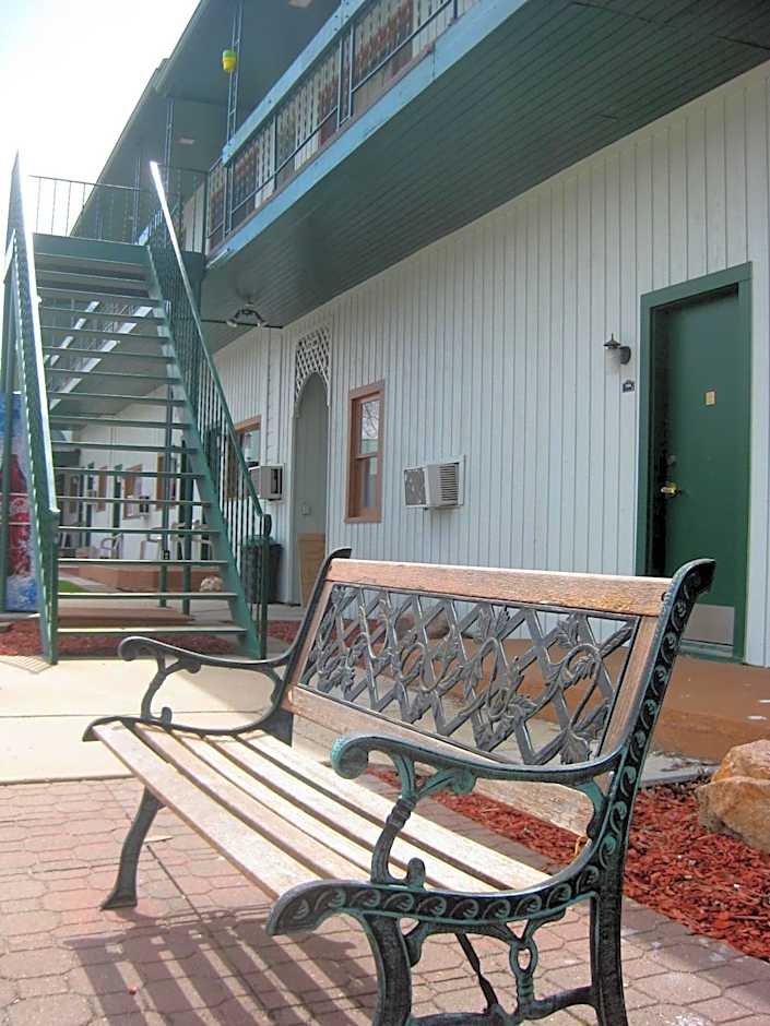 Dakota Cowboy Inn