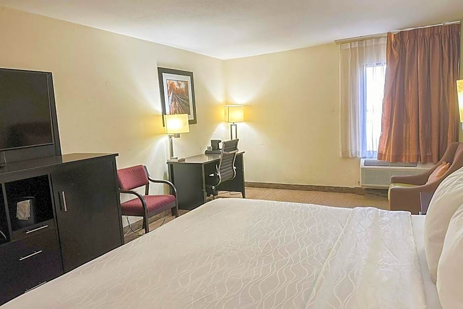 OYO Hotel Rome West GA