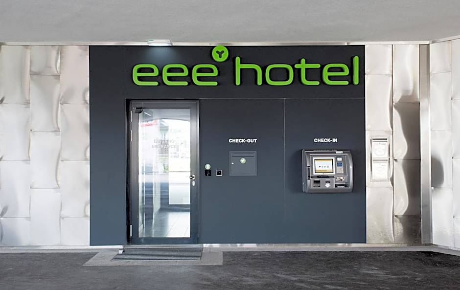 eee Hotel Traun