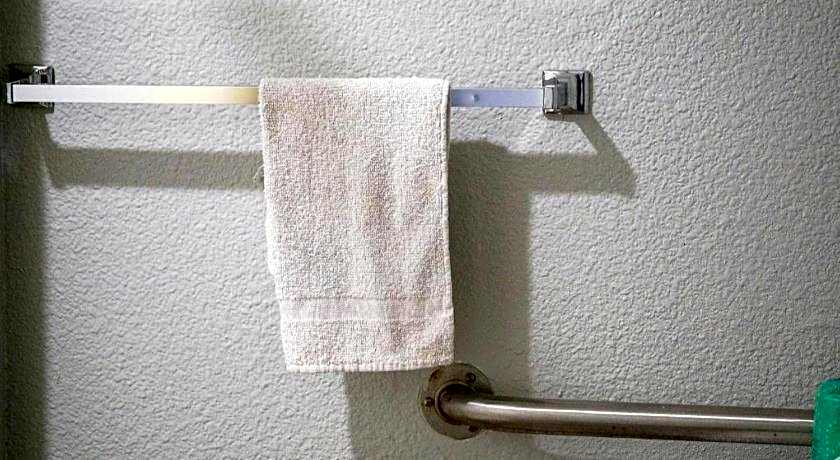 Hotel Comfort Stay by OYO Texarkana East, AR I-30