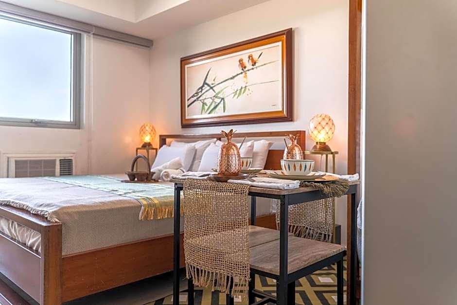 R'Holistay Azure North KING SIZE BED & Wave POOL