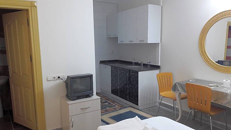 Gunay Pansiyon Antalya