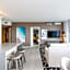 Hyde Beach House Hollywood Private Suites
