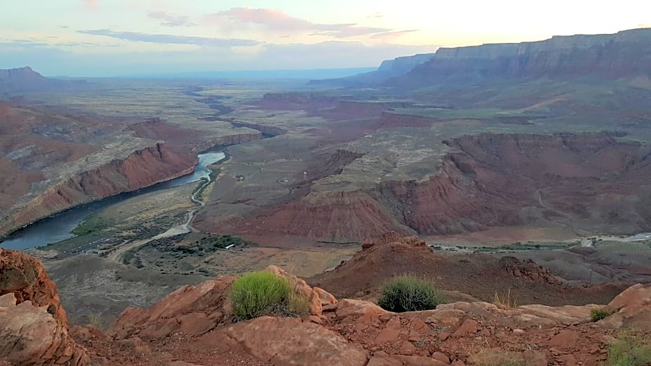 Lake Powell Canyon Inn