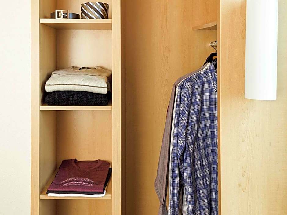 Ibis Barcelona Santa Coloma