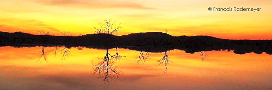 Madikwe Hills Private Game Lodge