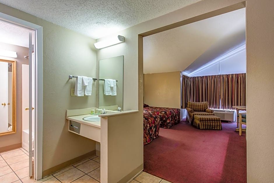 Green Valley Motel