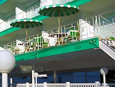 Seahorse Inn