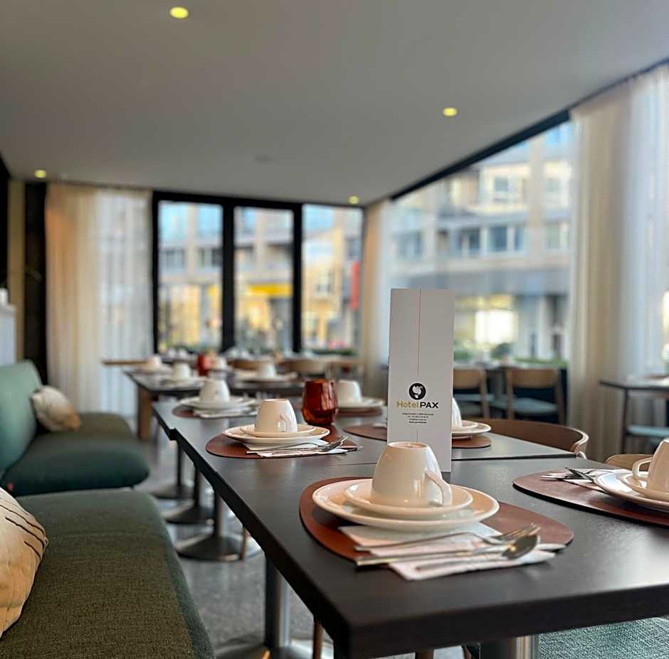Hotel Pax