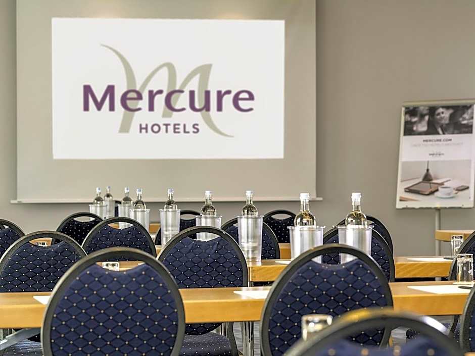 Mercure Kamen Unna