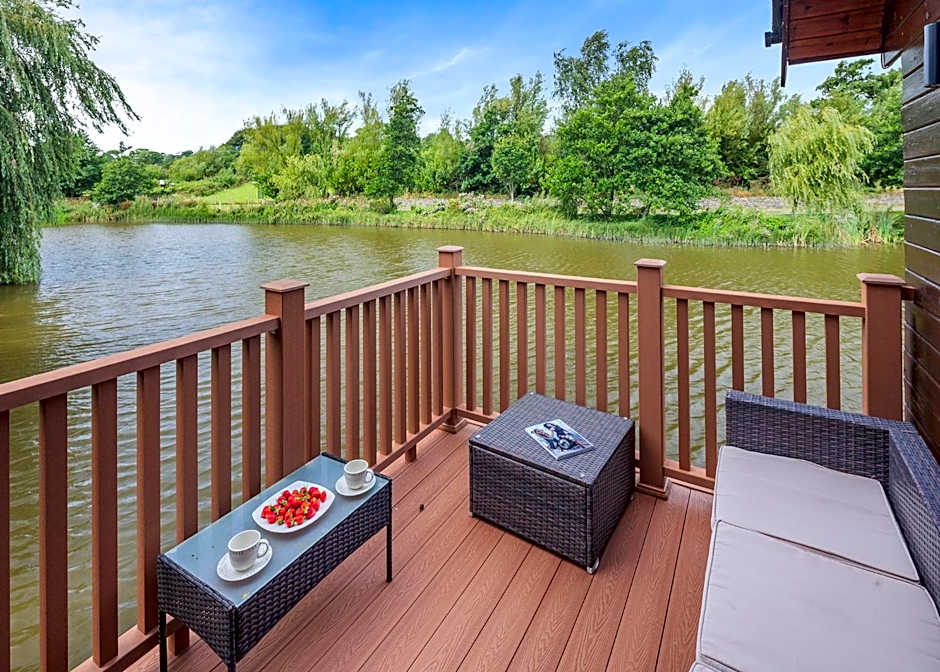 Anglesey Lakeside Lodges