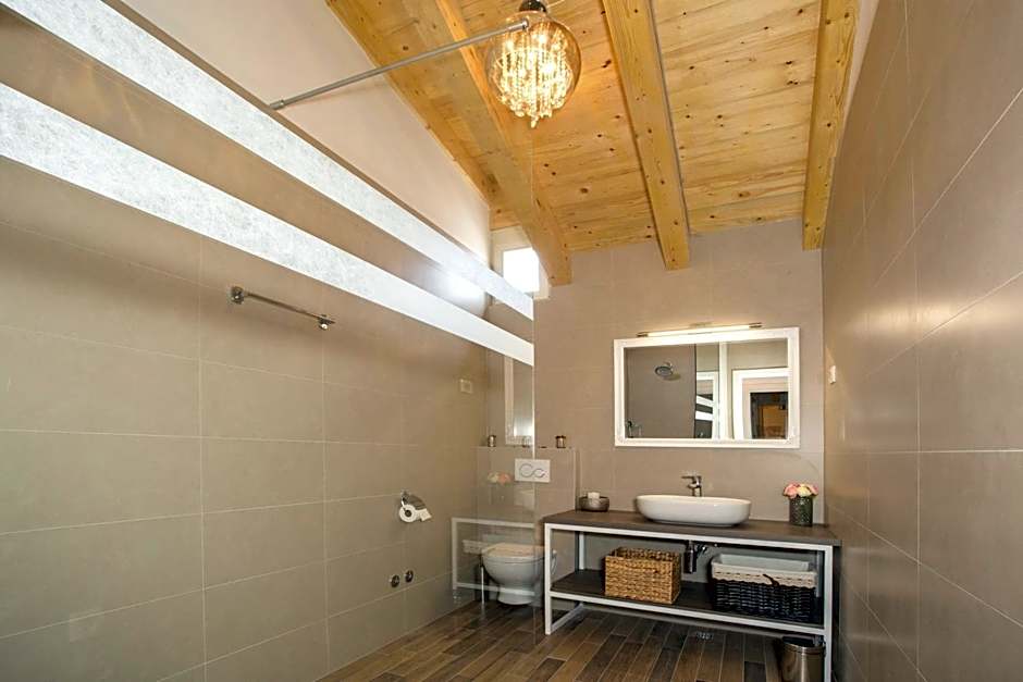 Aspalathos Residence