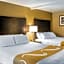 Quality Inn & Suites Houghton Downtown