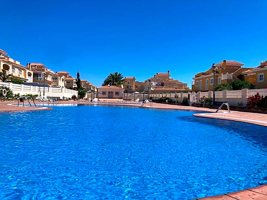 Las Rocas Golf and Sea