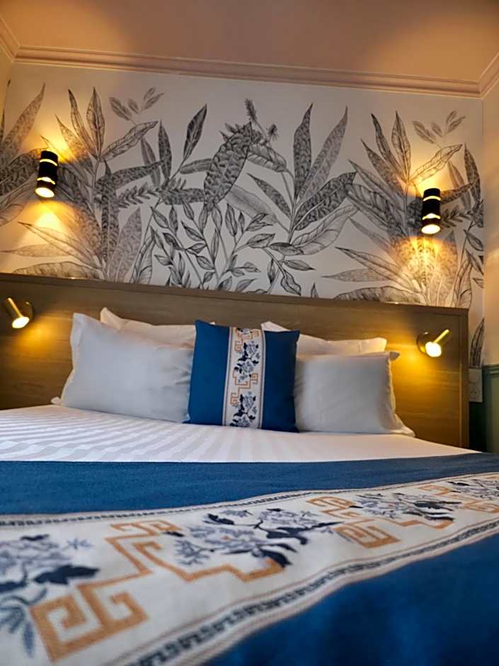 Amadeus Hotel
