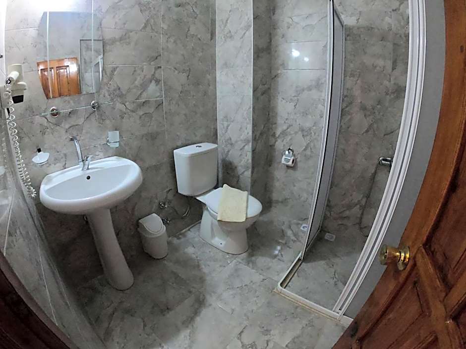 Sarıhan Apart Otel