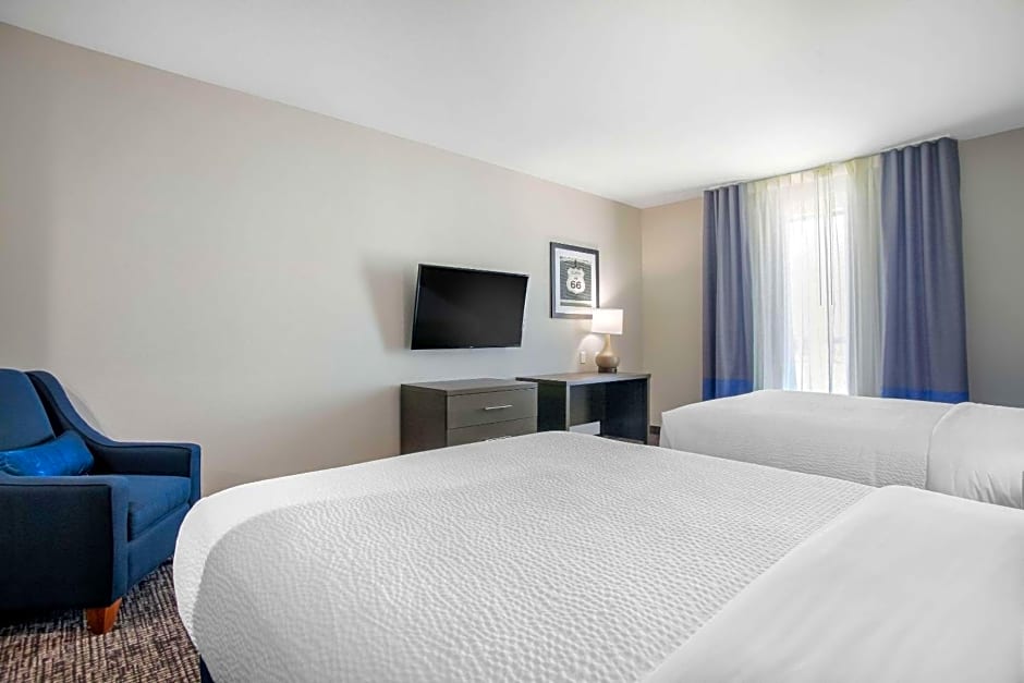 Holiday Inn Express & Suites East Tulsa - Catoosa