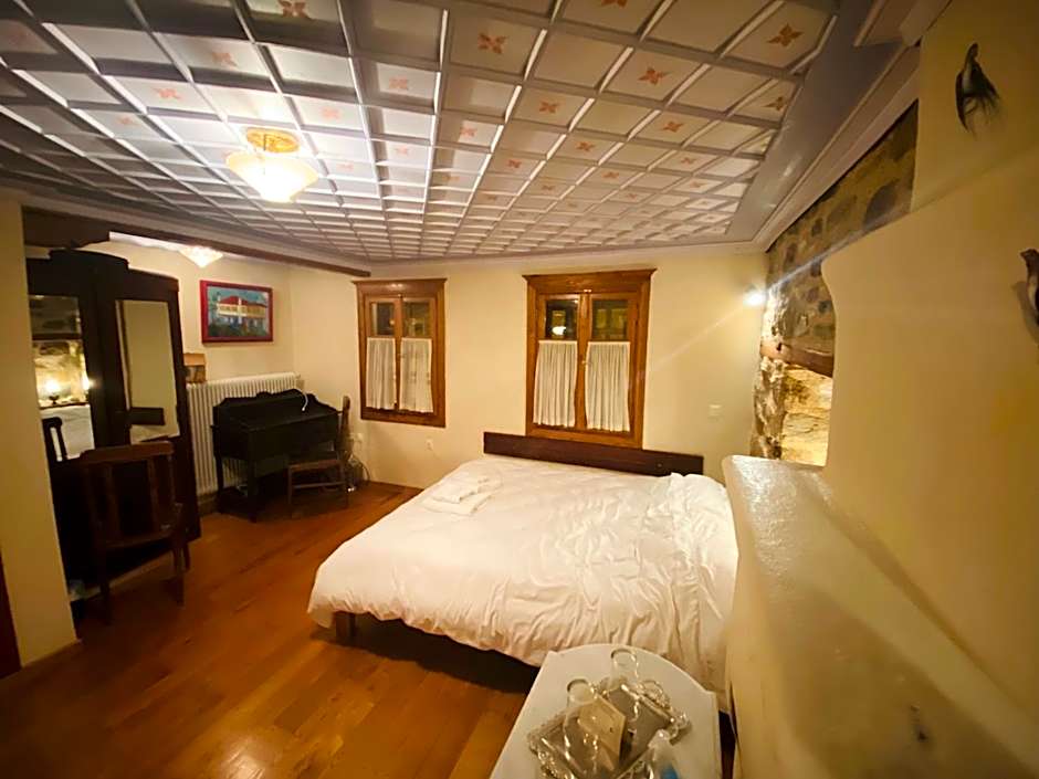 Aristotelous Alexandrou Historic Inn