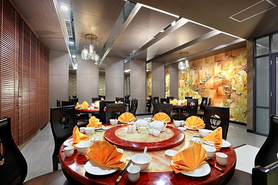 Harper Palembang by ASTON