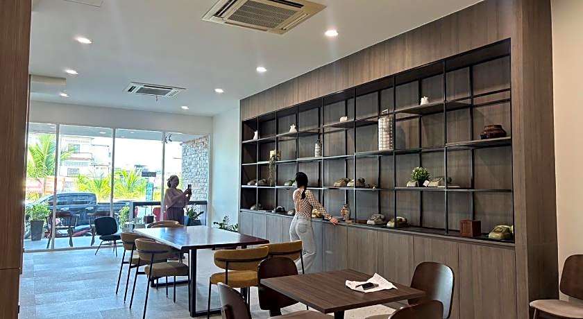 S2S Queen Trang Hotel