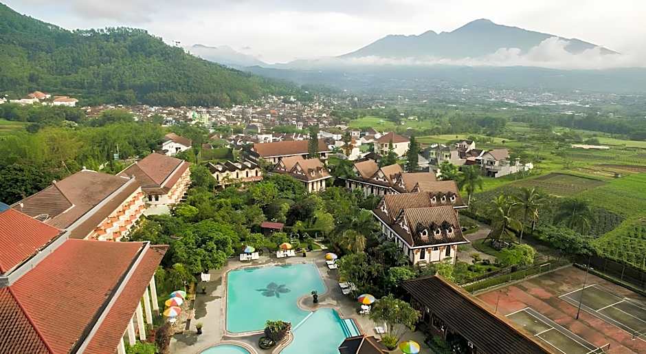 Royal Hotel and Villa Batu