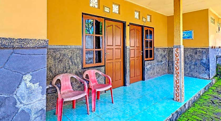 Hotel O Sekar Jagat Near Pantai Baluk Rening
