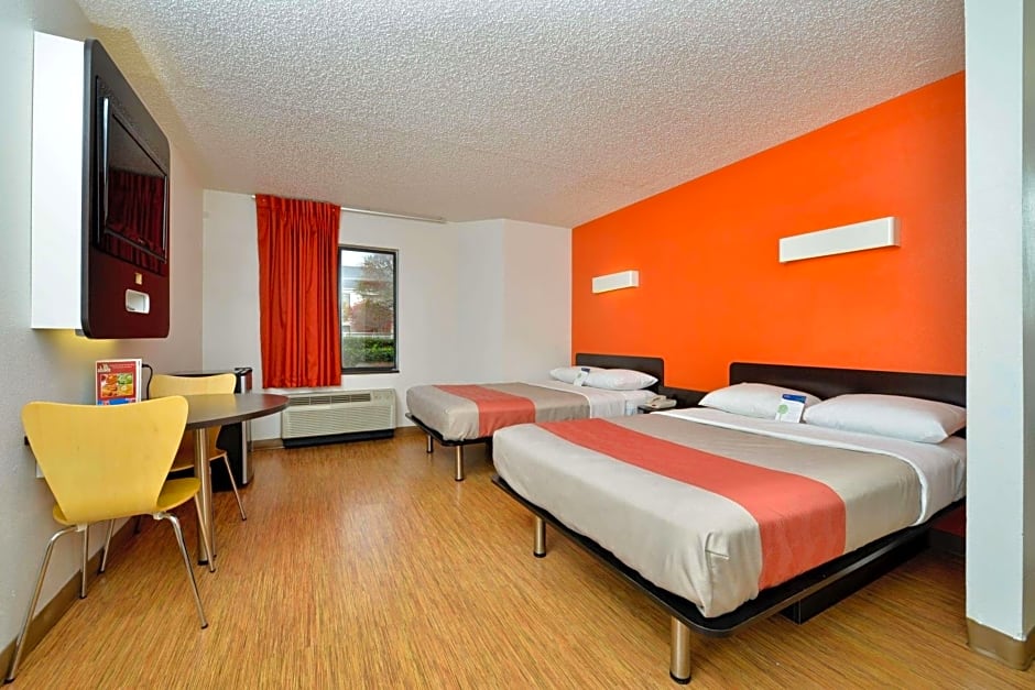 Motel 6 Plano, TX - West - Frisco