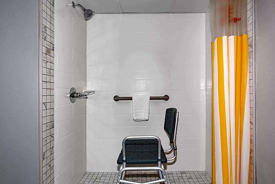 La Quinta Inn & Suites by Wyndham Joplin