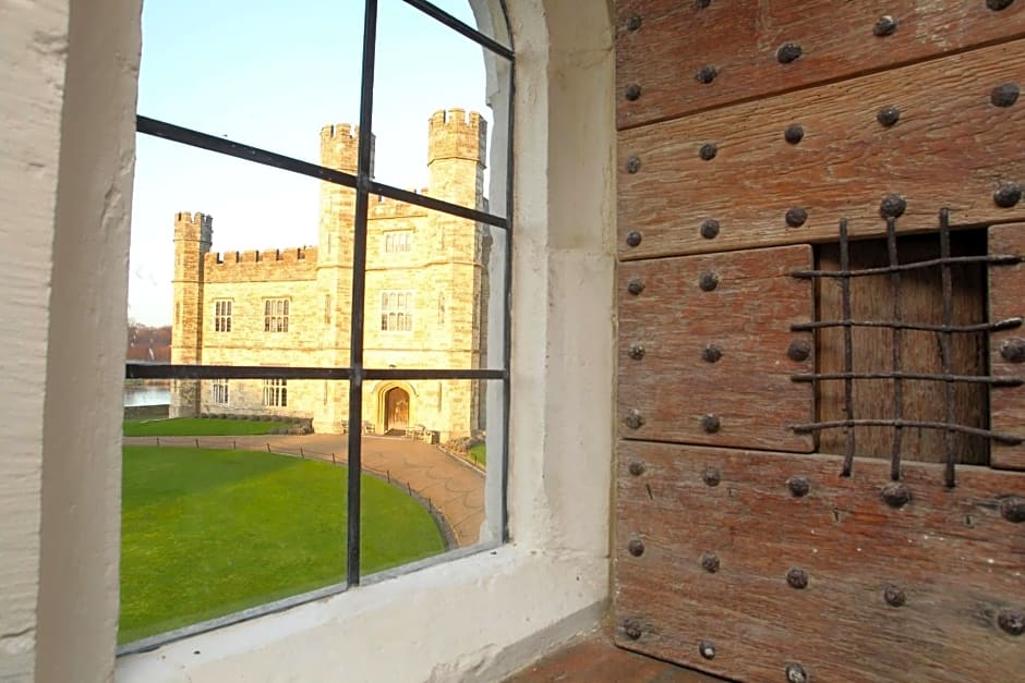 Leeds Castle Maiden's Tower